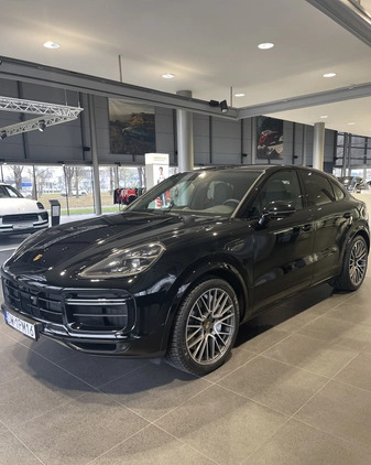 Porsche Cayenne cena 670000 przebieg: 31000, rok produkcji 2021 z Wrocław małe 106